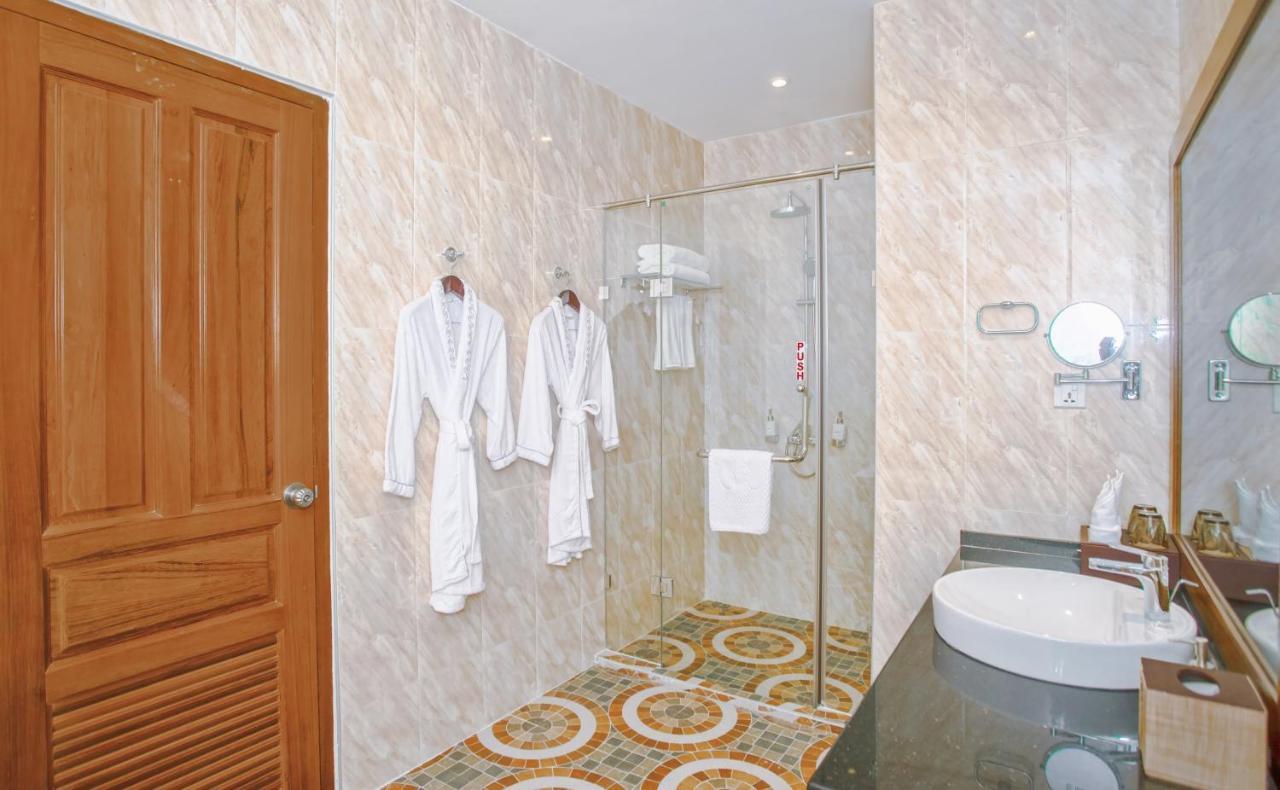 Sunset Palace View Suites Mandalay Exterior photo